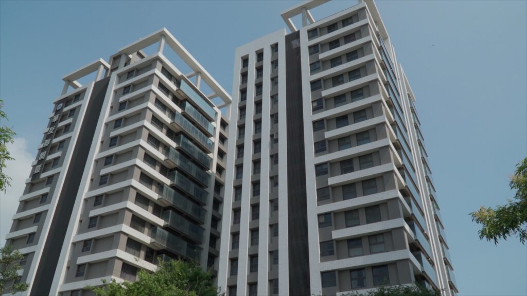 SMOG防霾紗窗【社區案例】台南南區棕櫚灣｜灰塵｜風砂｜清潔｜交通廢氣