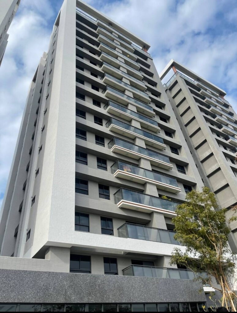 SMOG防霾紗窗【社區案例】高雄市岡山區秀泰豐閣 ｜風砂｜灰塵｜蚊蟲｜交通廢氣